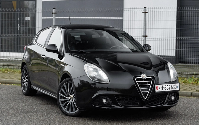 Alfa Romeo Giulietta cena 38900 przebieg: 180000, rok produkcji 2010 z Wyszków małe 562